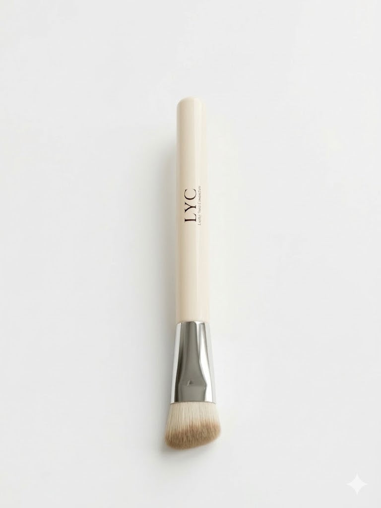 Triangle Foundation Brush